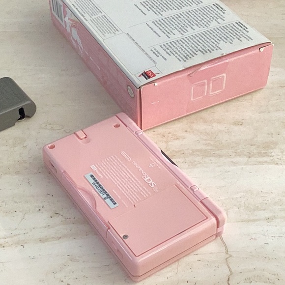 Nintendo DS Lite Pink Console & Charger Box Jelly Belly Ballistic Beans DS Game - Picture 11 of 14